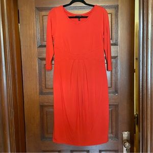 VGUC Isabella Oliver maternity dress in orange, size 4